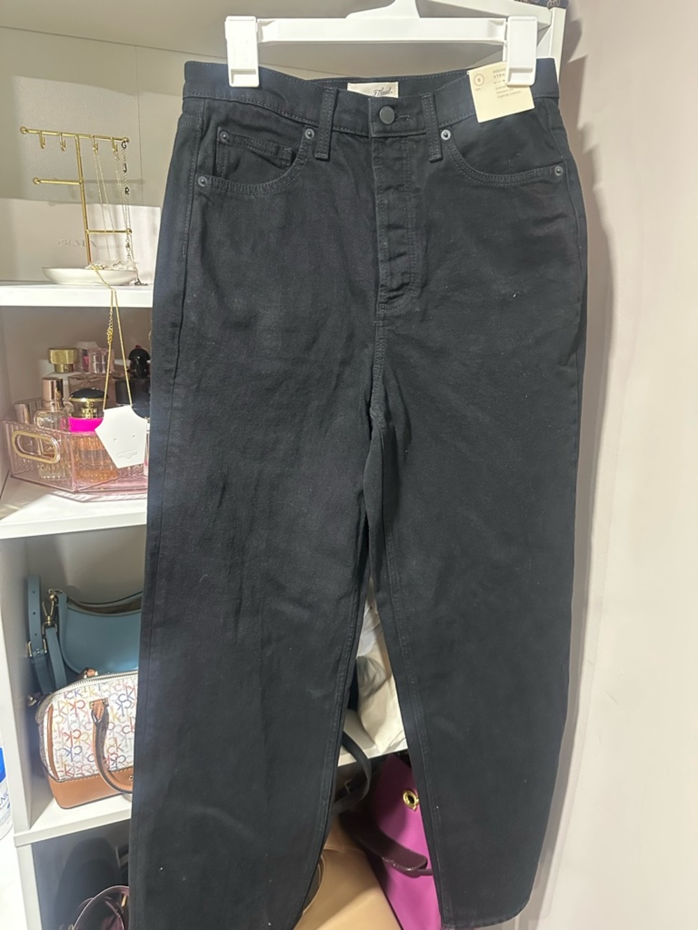 Universal Thread Black High-Rise Straight-Leg Jeans
